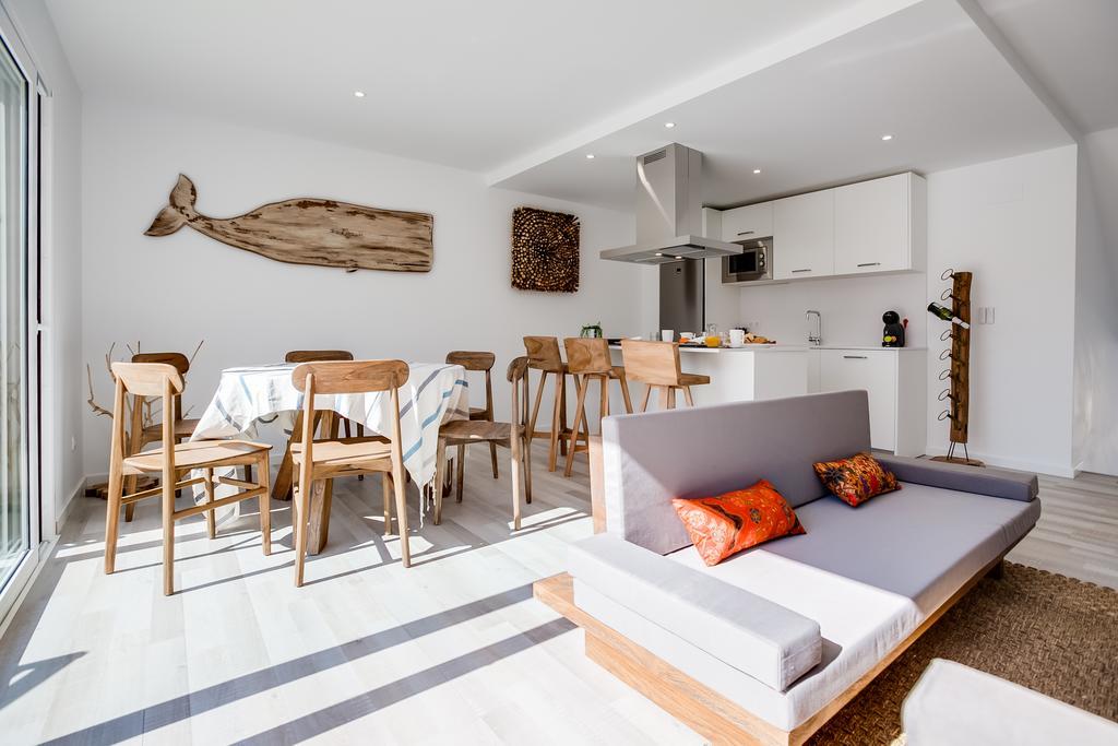 Vista Roses Mar - Villas Batik Eksteriør bilde