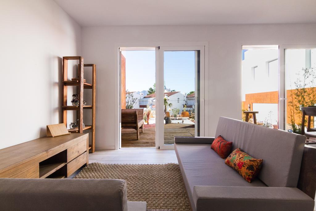 Vista Roses Mar - Villas Batik Eksteriør bilde