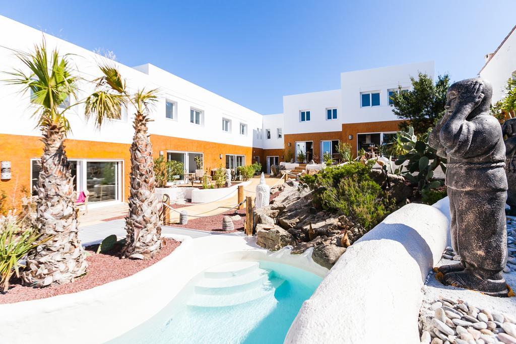 Vista Roses Mar - Villas Batik Eksteriør bilde